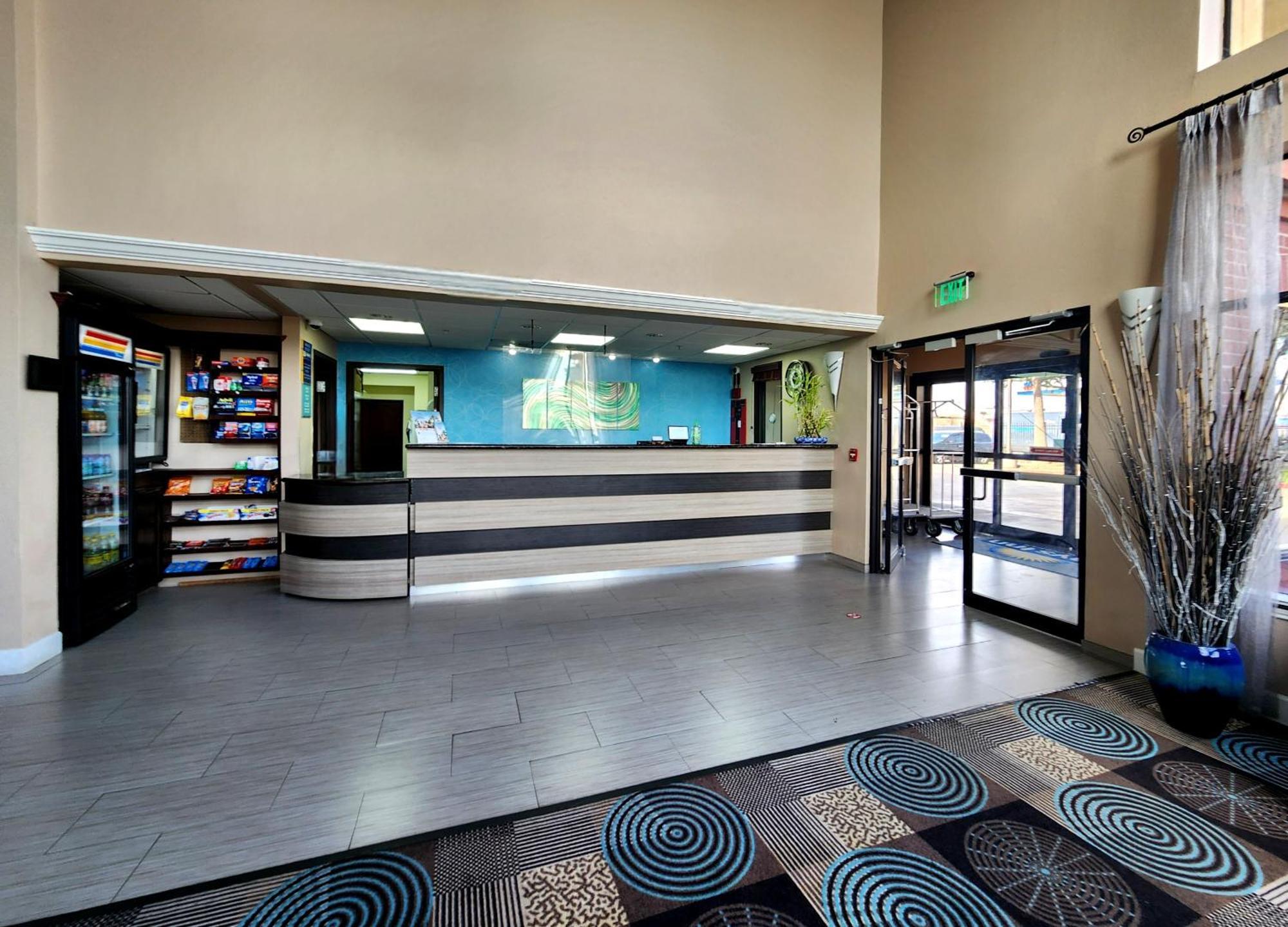 Days Inn & Suites By Wyndham Sam Houston Tollway Jersey Village Eksteriør bilde